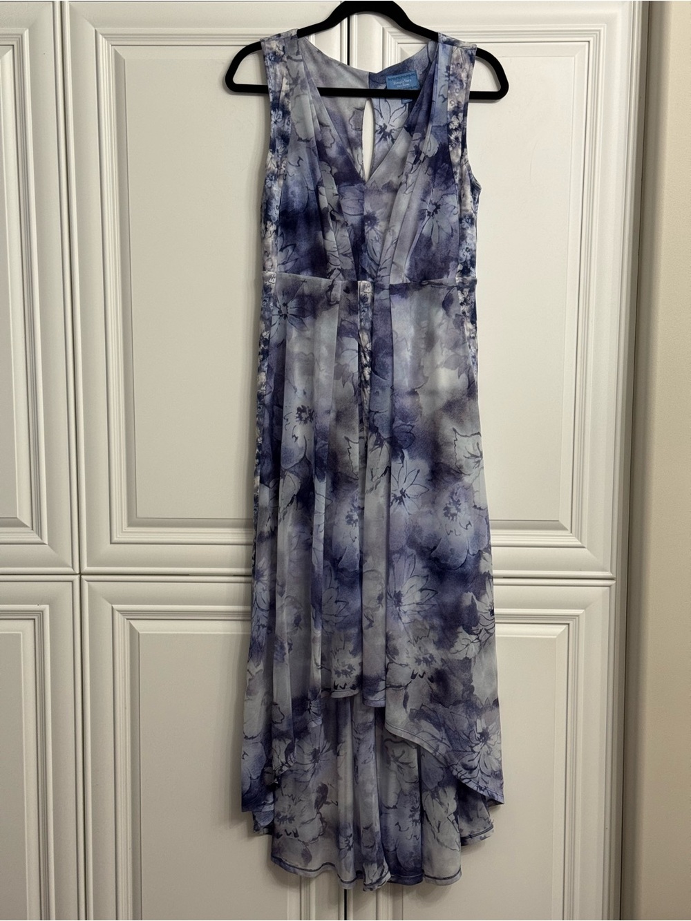 Simply Vera Vera Wang Purple+ White High-Low Floral Maxi Dress Sleeveless Size M